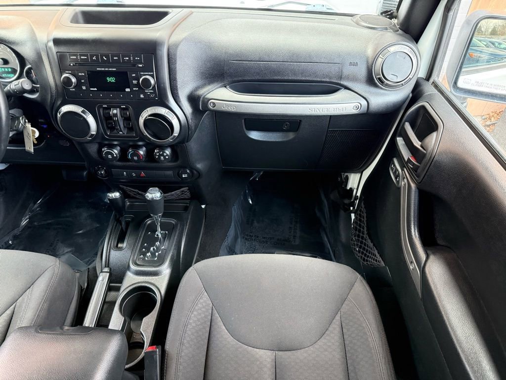 Used 2017 Jeep Wrangler Unlimited Sport w/ Quick Order Package 24S image 27