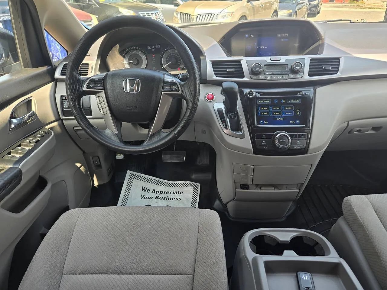 Used 2017 Honda Odyssey EX image 2