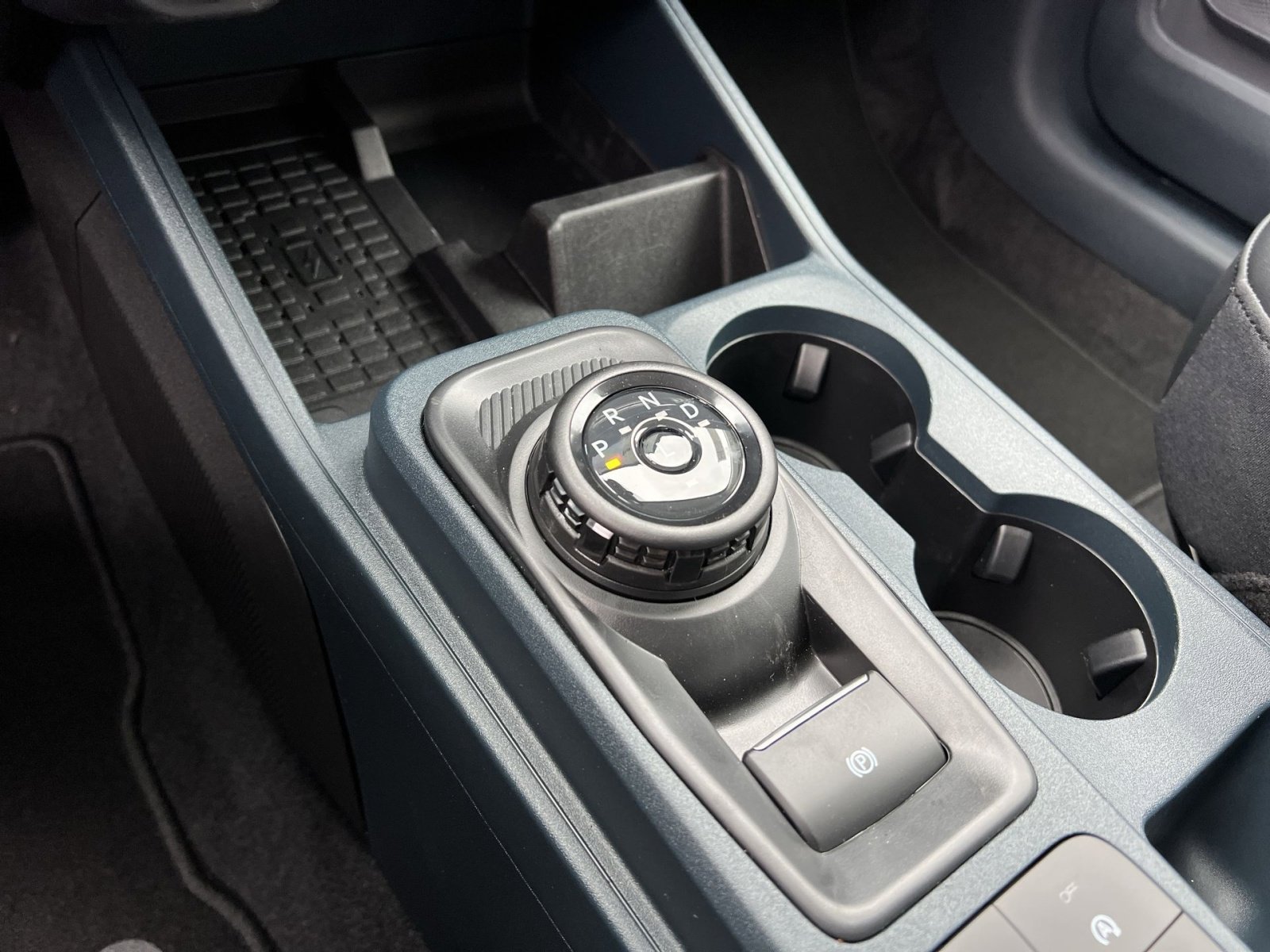 New 2025 Ford Maverick Lariat w/ Black Appearance Package image 22