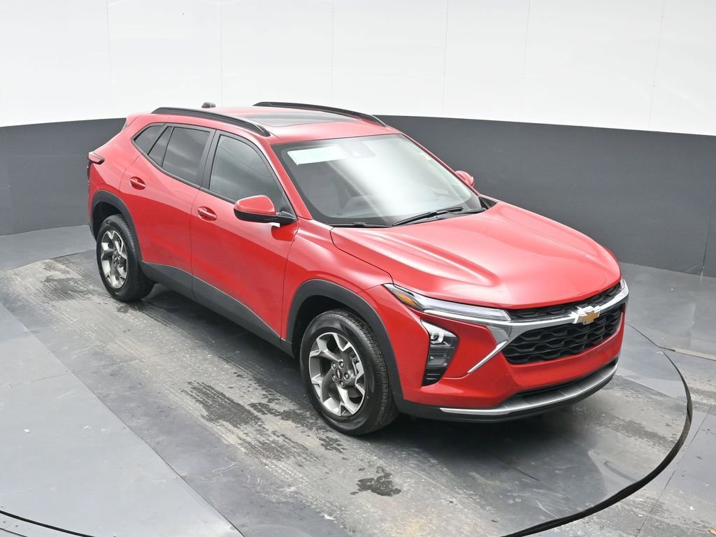 New 2026 Chevrolet Trax LT w/ Sunroof Package image 24