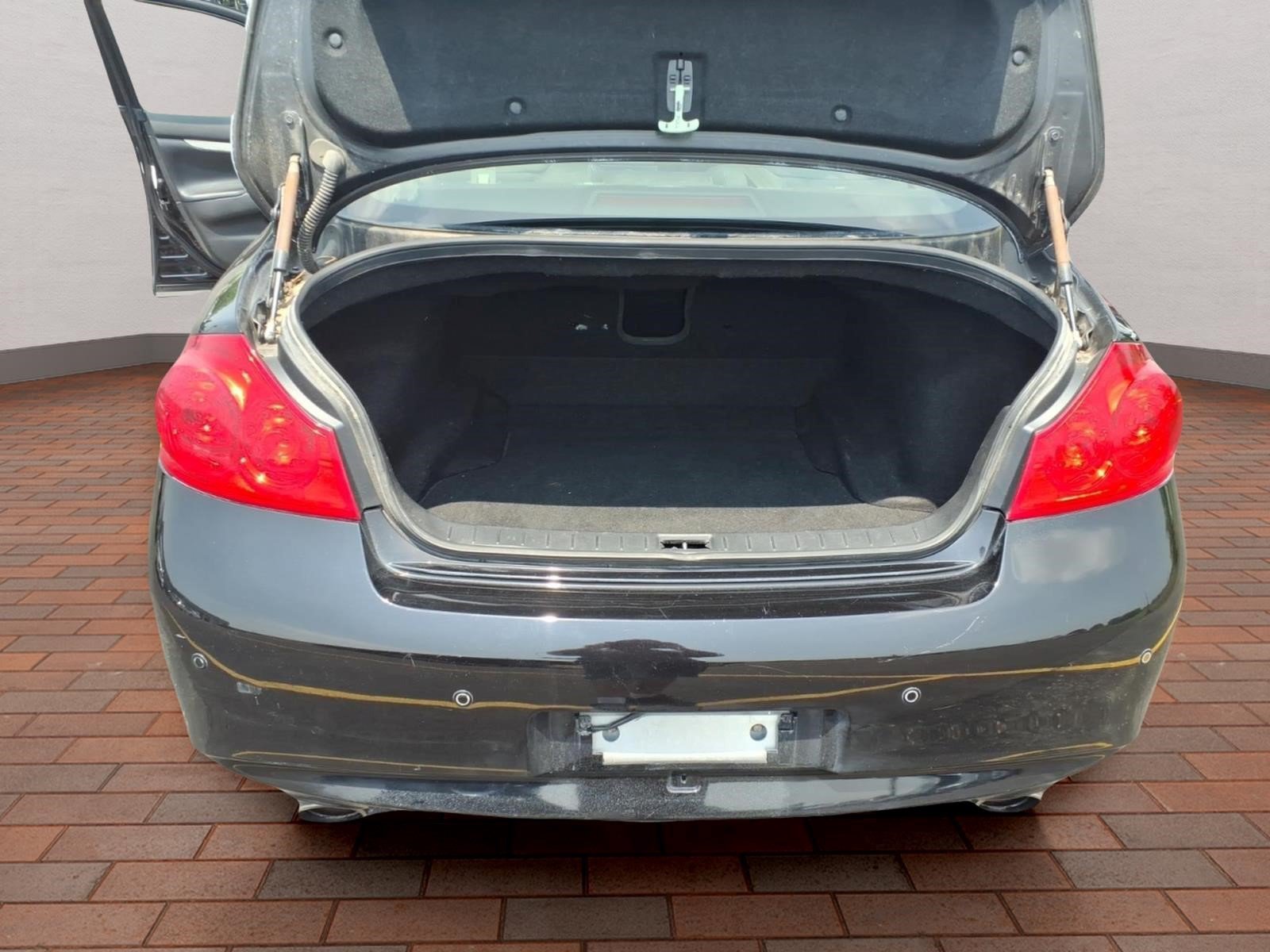 Used 2013 INFINITI G37 Journey w/ Premium Pkg RWD image 28