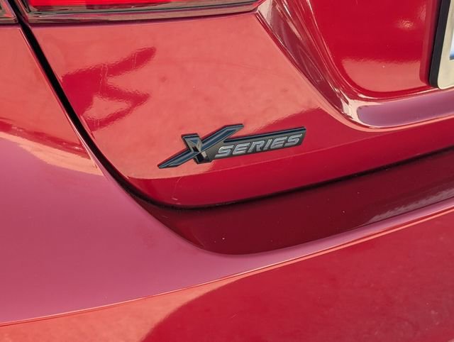 Used 2021 Toyota Camry SE image 10