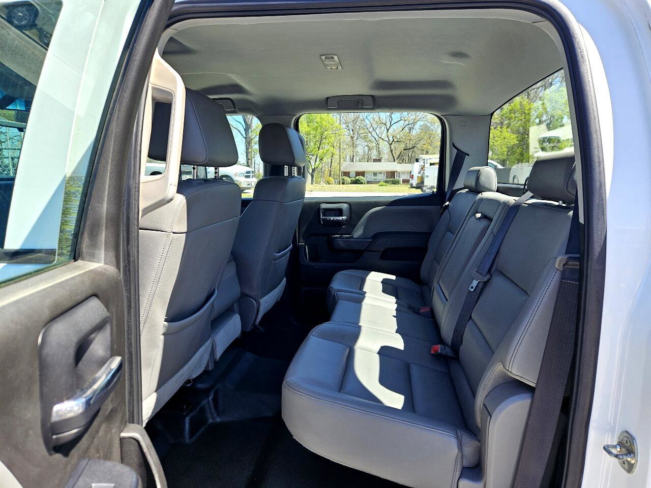 Used 2018 Chevrolet Silverado 3500 W/T image 17