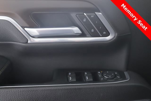 Used 2026 GMC Sierra 3500 Denali AWD/4WD image 19