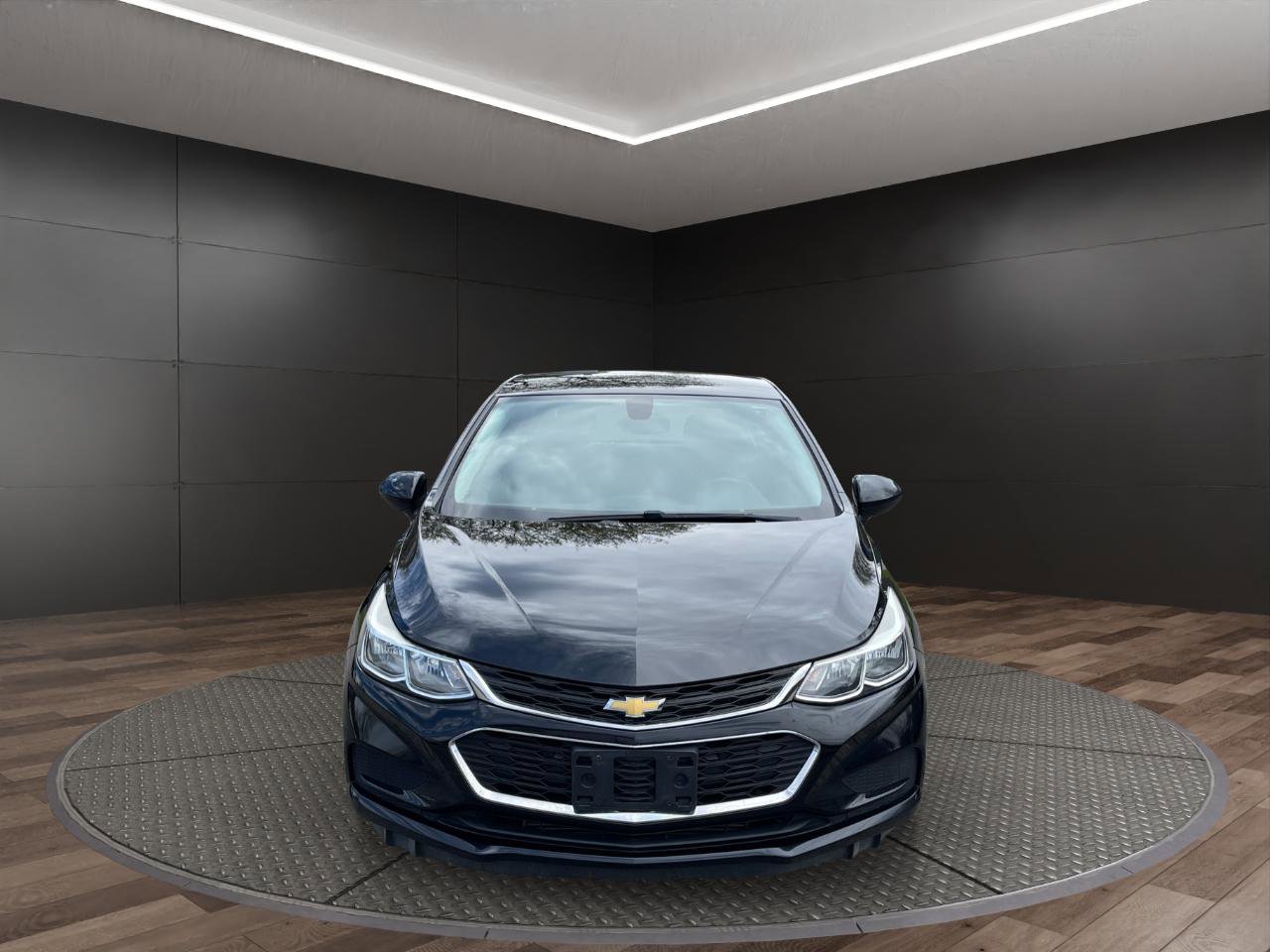 Used 2016 Chevrolet Cruze LS FWD image 3
