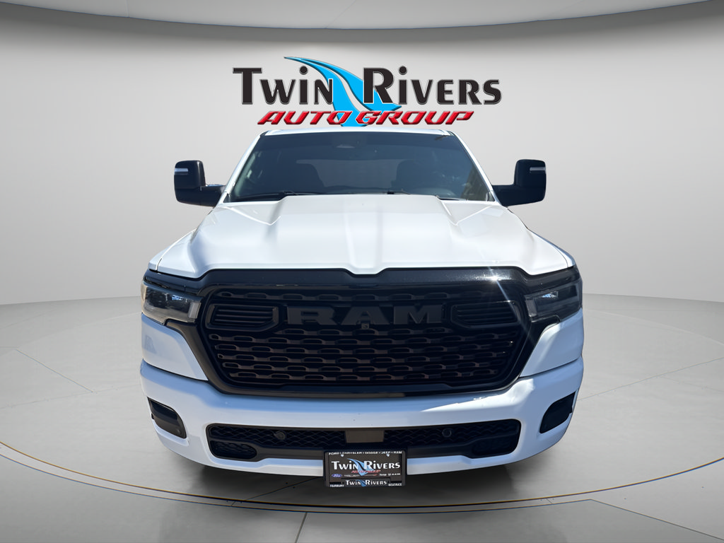 Used 2025 RAM 1500 Big Horn AWD/4WD image 7