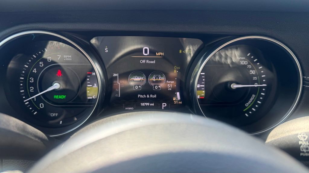 Used 2023 Jeep Wrangler Unlimited Sahara w/ Cold Weather Group image 9