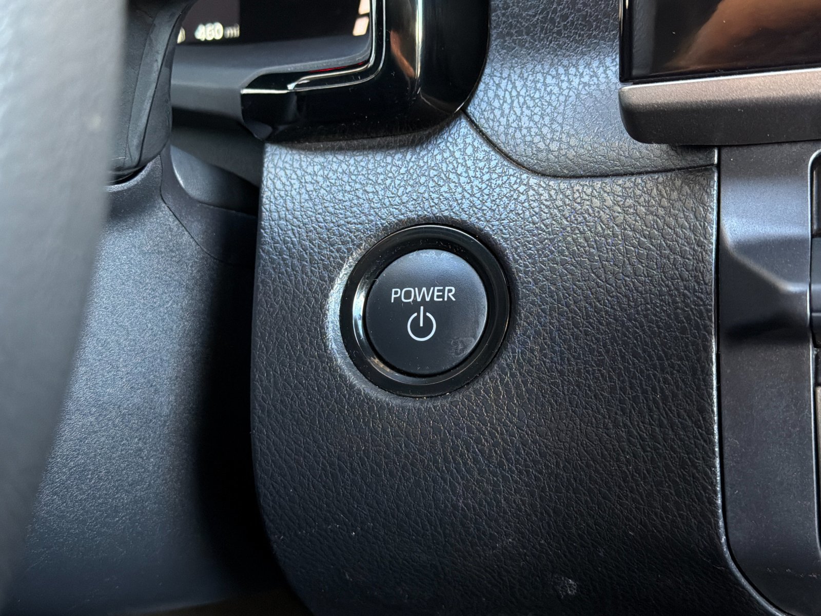 Used 2025 Toyota Camry LE FWD image 19