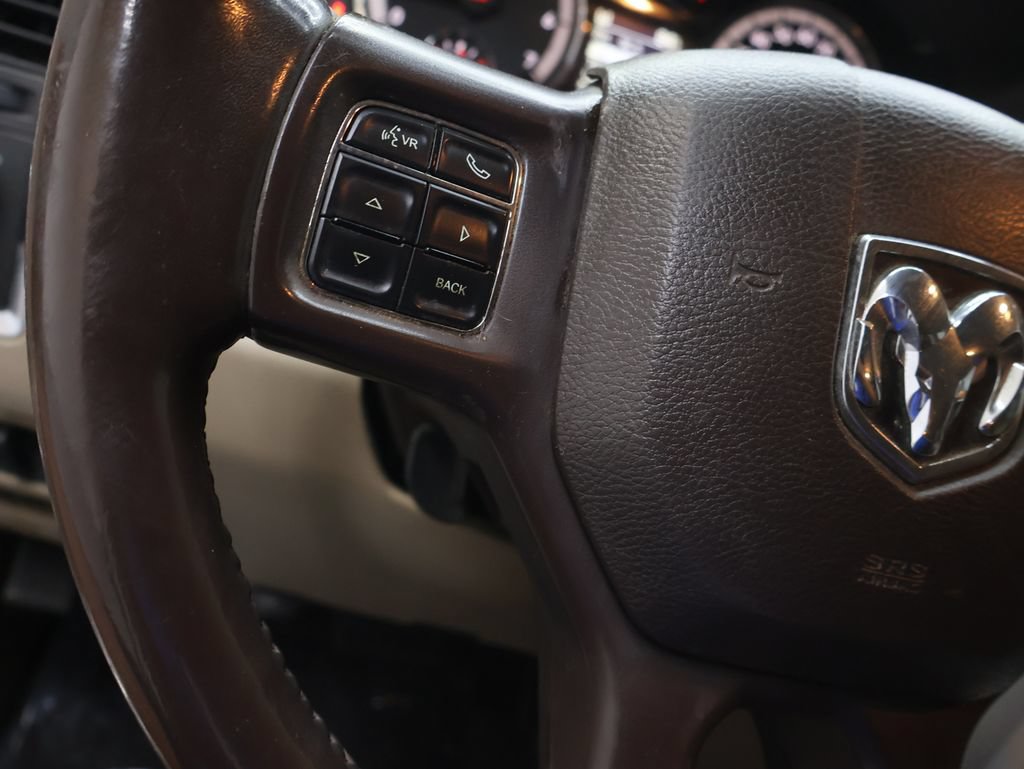 Used 2012 RAM 1500 Laramie RWD image 18