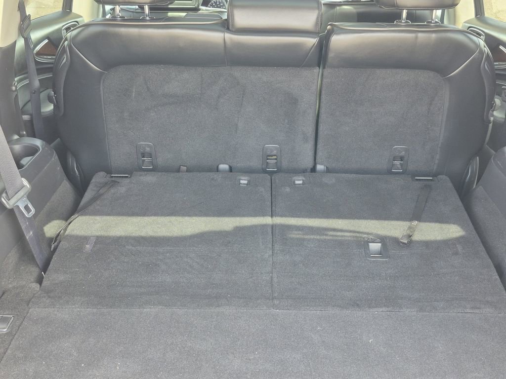 Used 2013 INFINITI JX35 AWD w/ Premium Pkg image 16