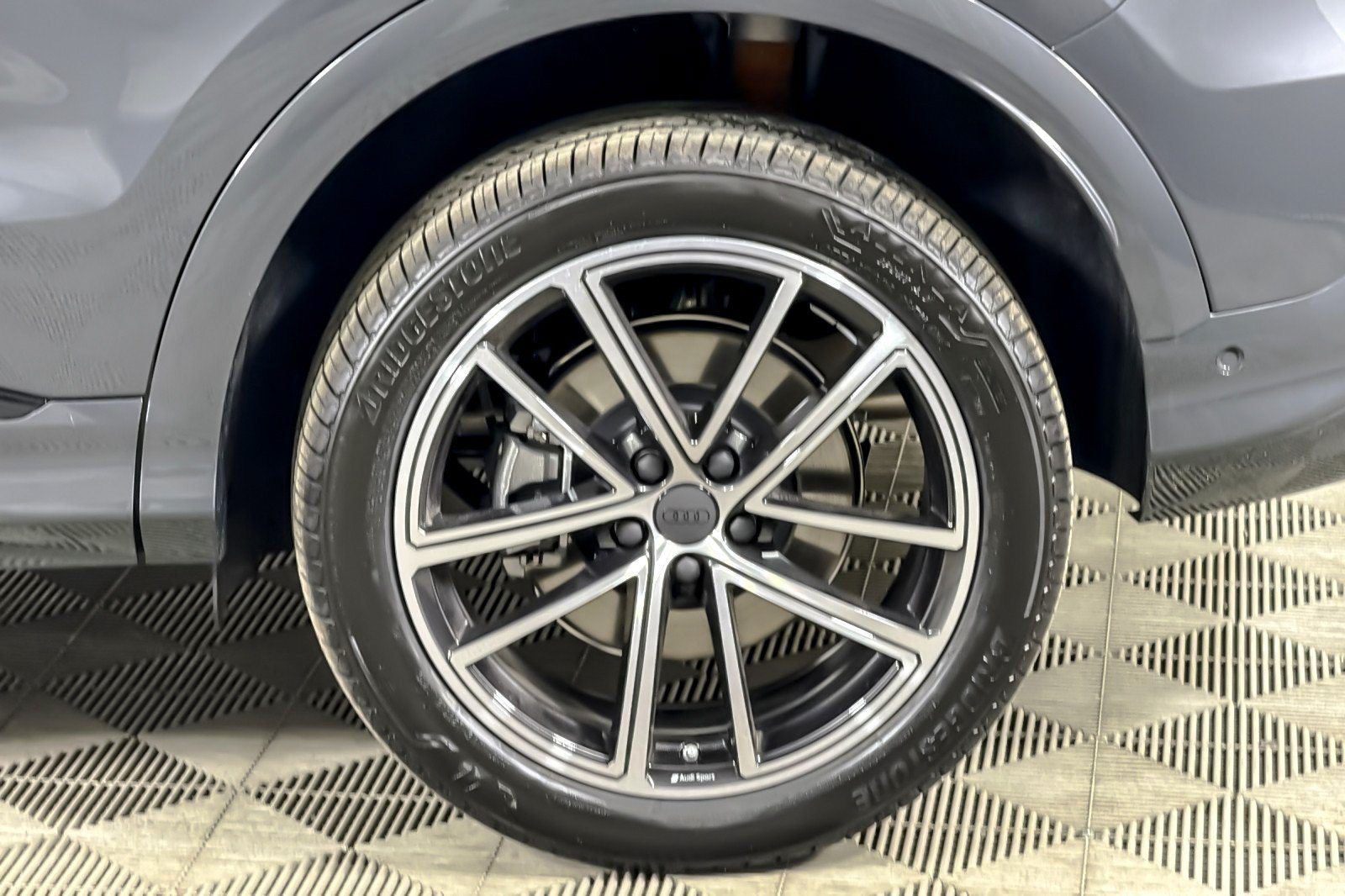 New 2026 Audi Q5 Premium Plus AWD/4WD image 23