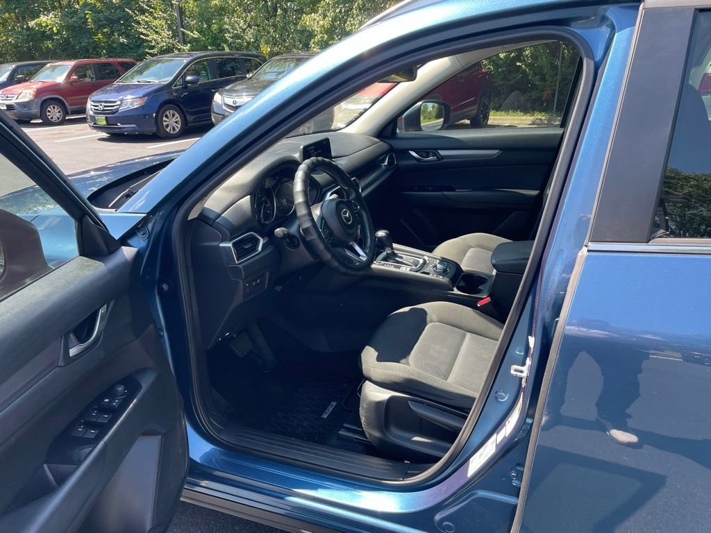 Used 2020 MAZDA CX-5 Sport FWD image 10