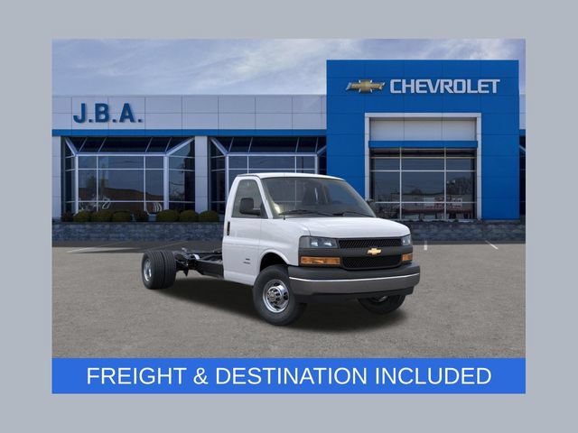 New 2026 Chevrolet Express 4500 w/ Power Convenience Package RWD image 1