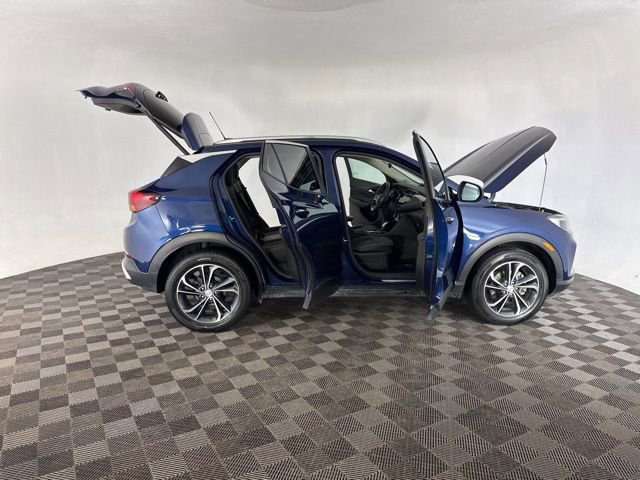 Used 2023 Buick Encore GX Select image 15