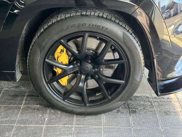 Used 2018 Jeep Grand Cherokee Trackhawk image 9