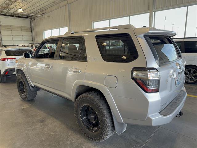 Used 2018 Toyota 4Runner SR5 Premium AWD/4WD image 41