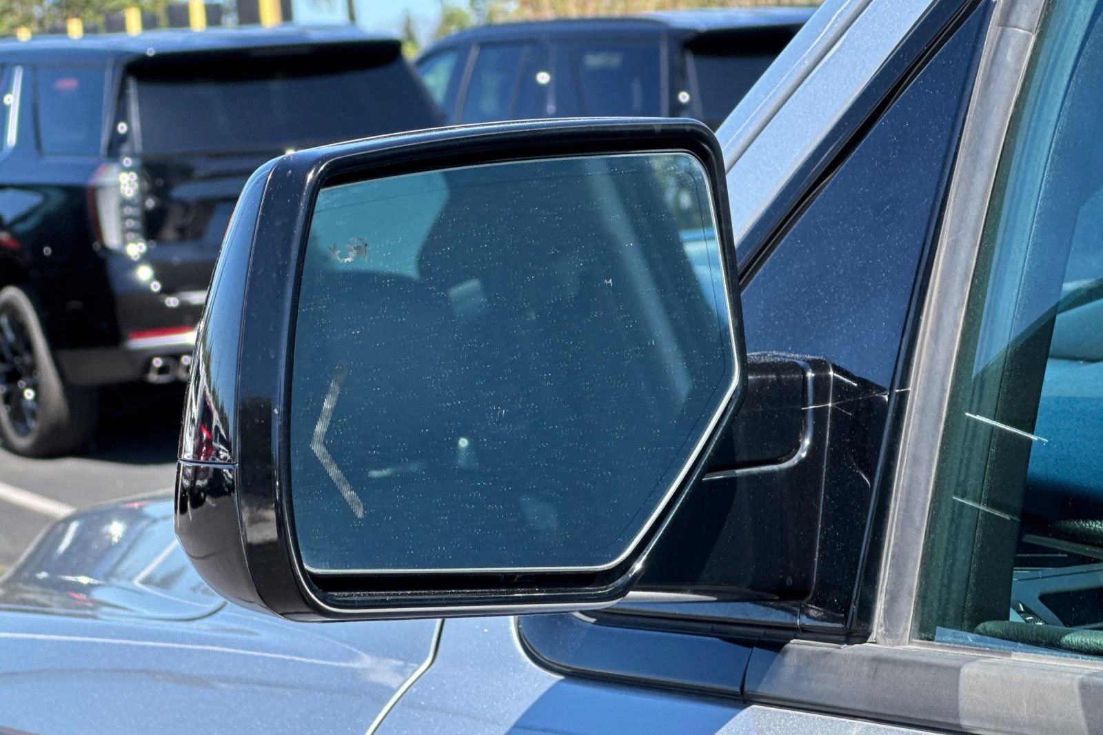 Used 2018 Chevrolet Tahoe LT image 50