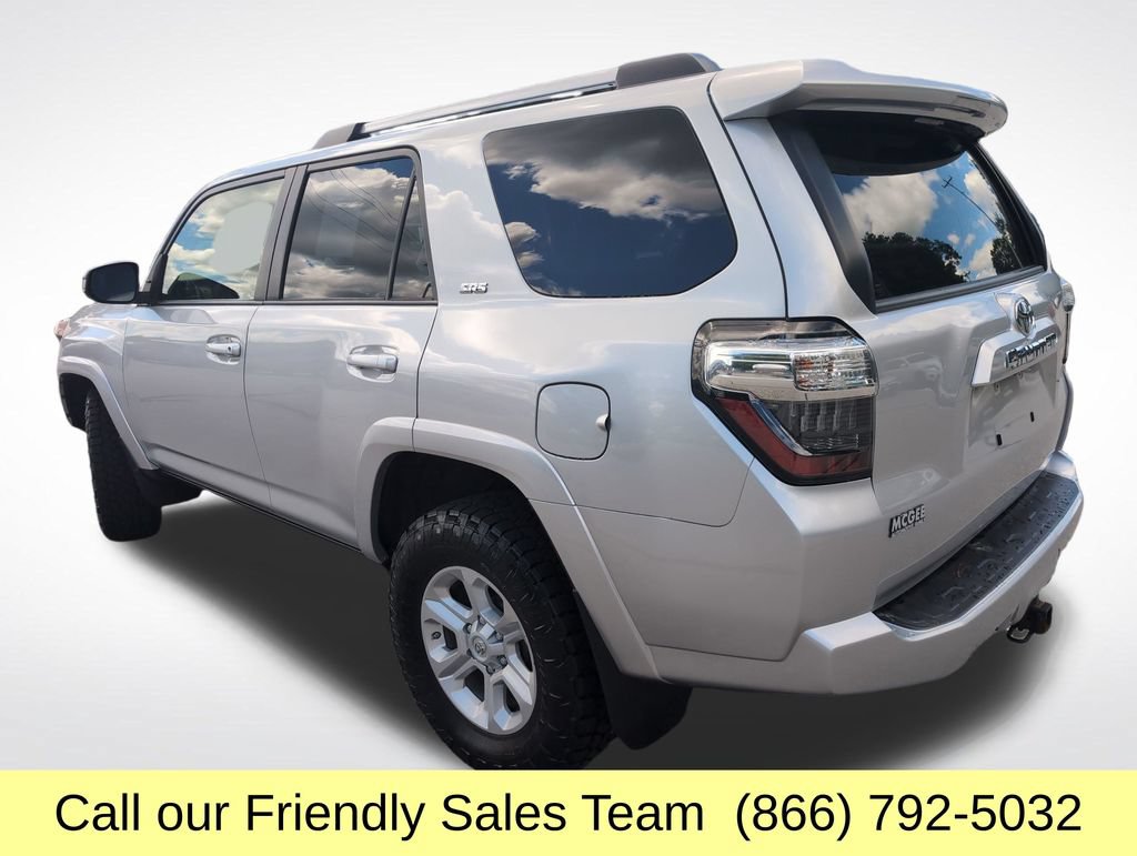 Certified 2021 Toyota 4Runner SR5 AWD/4WD image 3