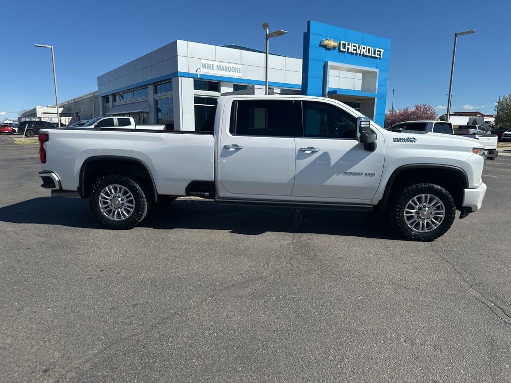 Used 2022 Chevrolet Silverado 3500 High Country w/ Technology Package image 34