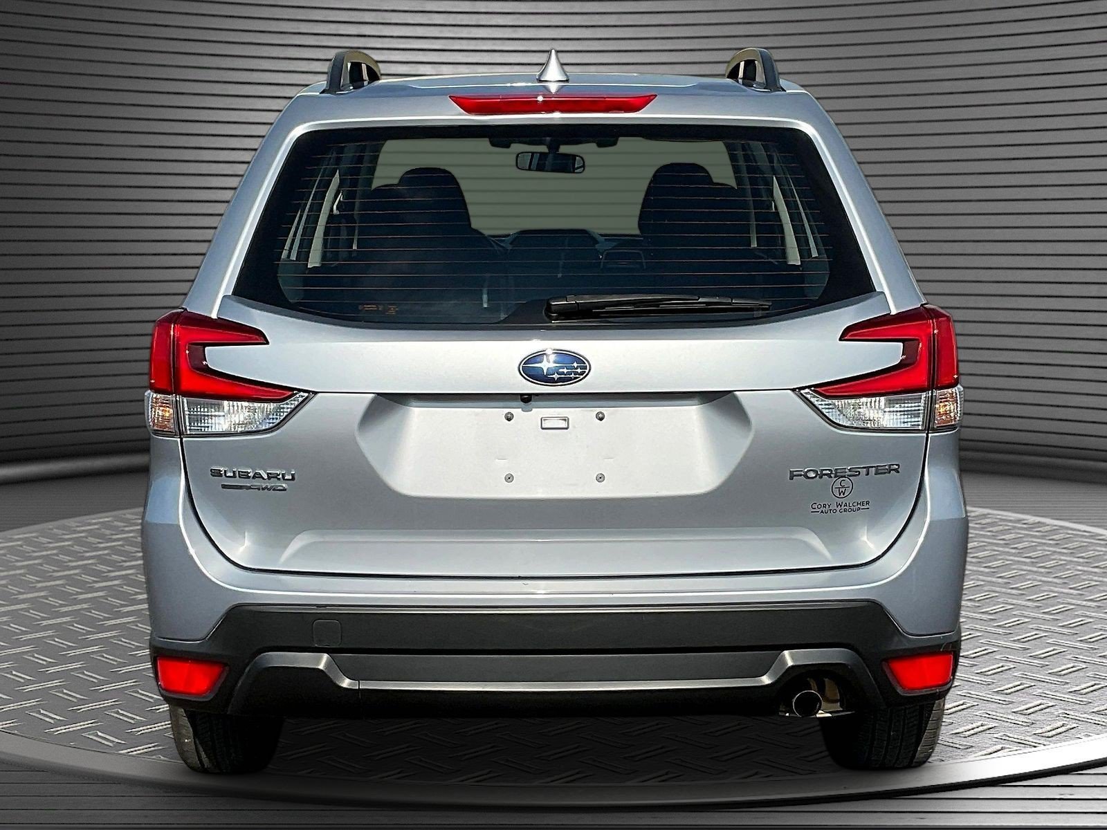 Used 2021 Subaru Forester AWD/4WD image 6