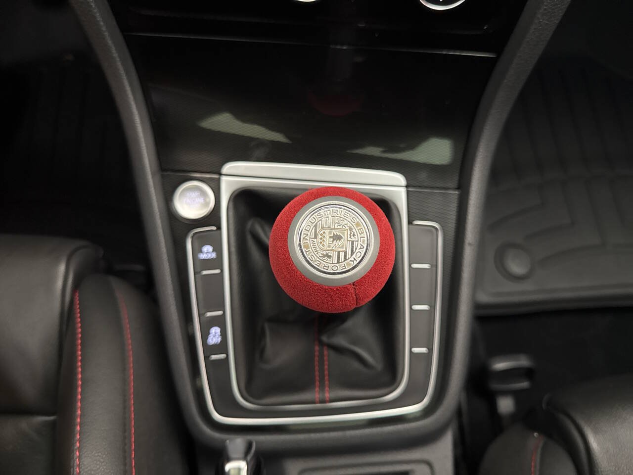 Used 2016 Volkswagen GTI SE w/ Lighting Package (SEL) FWD image 16