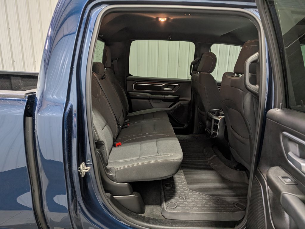 Used 2023 RAM 1500 Big Horn AWD/4WD image 27