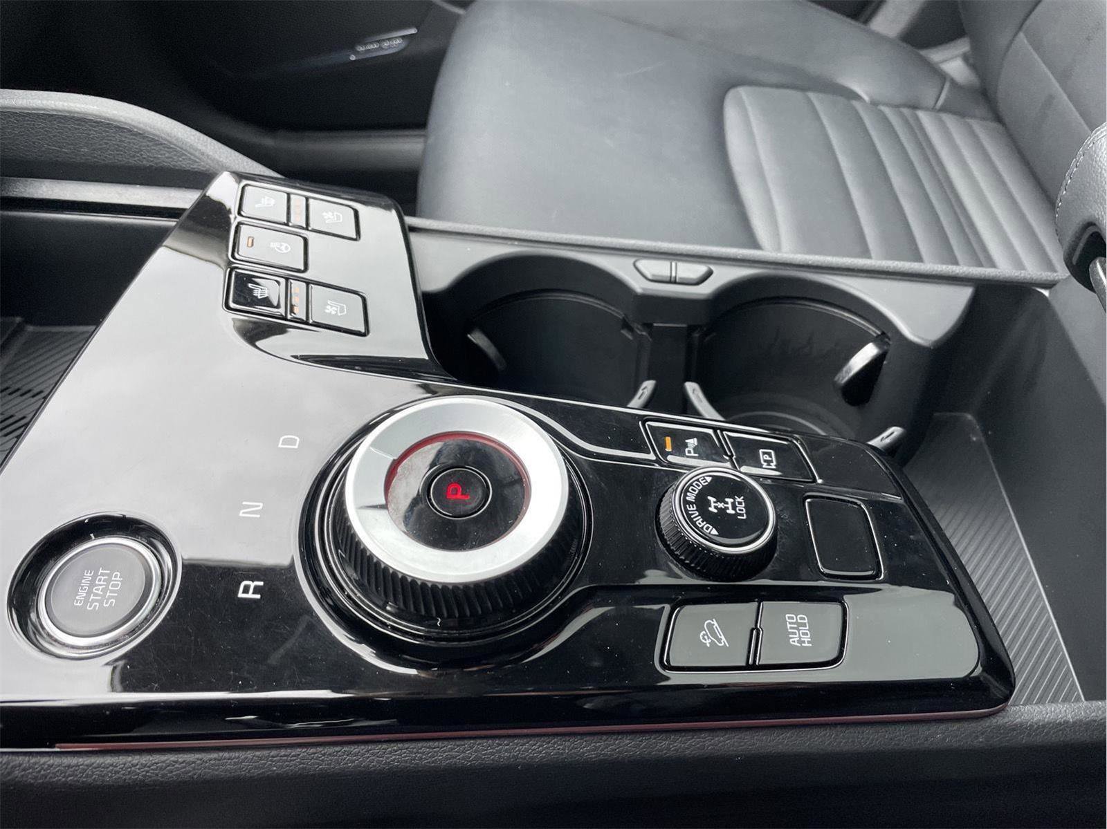 Used 2023 Kia Sportage SX Prestige image 31