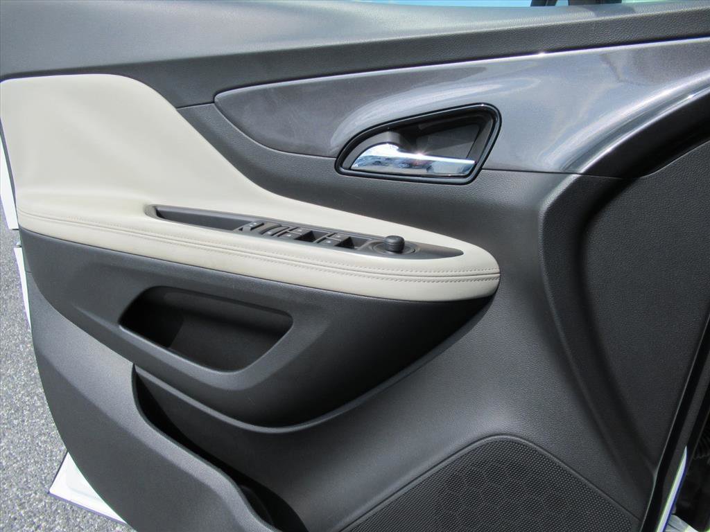 Used 2019 Buick Encore Essence image 17