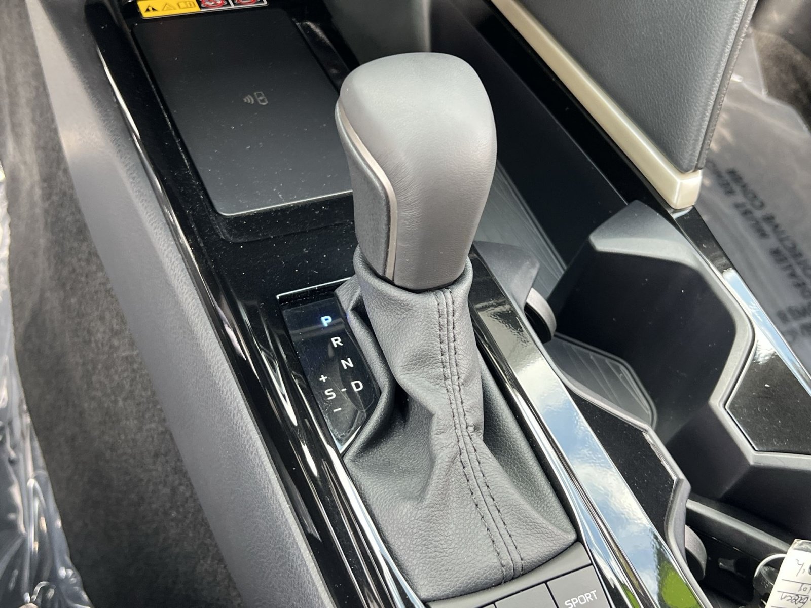 Used 2026 Toyota Camry XSE w/ Premium Plus Package FWD image 21