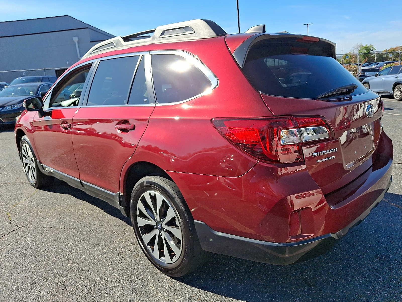 Used 2016 Subaru Outback 2.5i Limited image 6