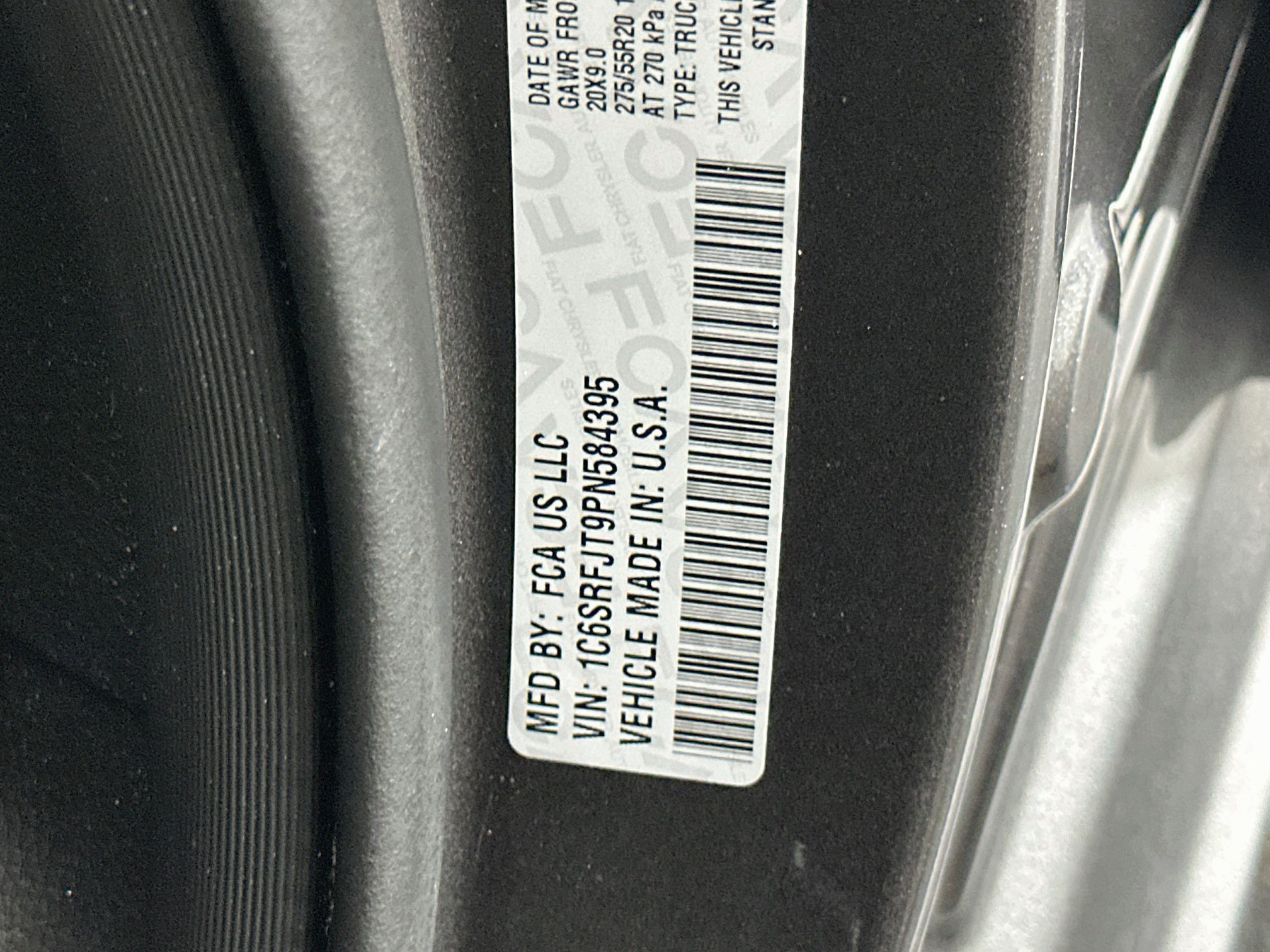 Used 2023 RAM 1500 Laramie AWD/4WD image 12