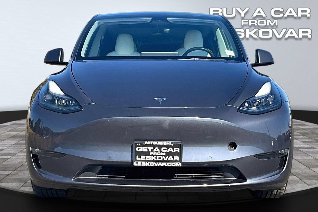 Used 2022 Tesla Model Y Performance AWD/4WD image 3