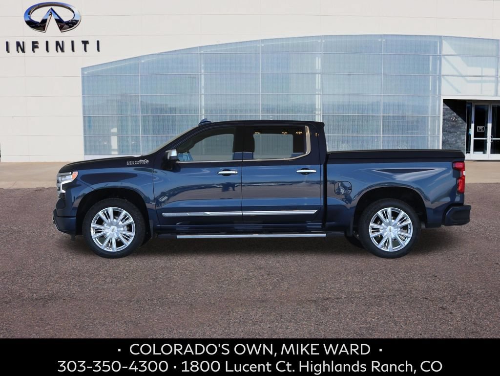 Used 2023 Chevrolet Silverado 1500 High Country w/ High Country Premium Package AWD/4WD image 2