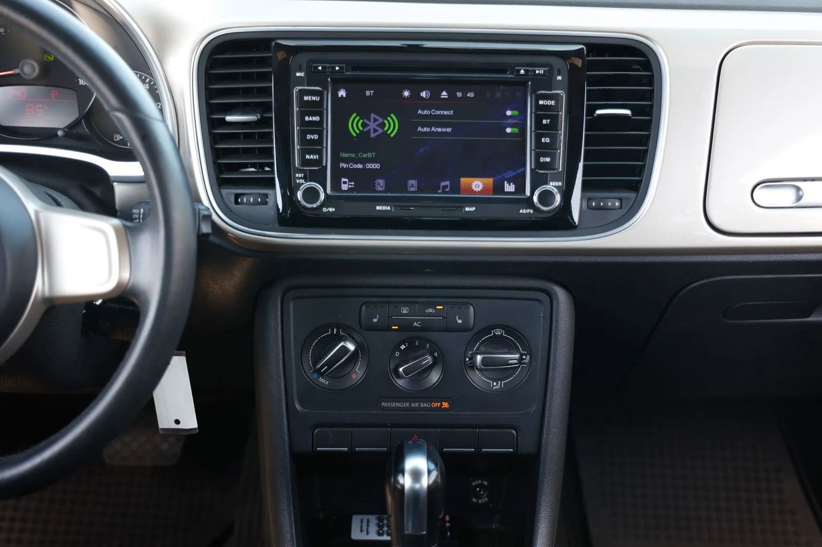 Used 2012 Volkswagen Beetle 2.5 image 29