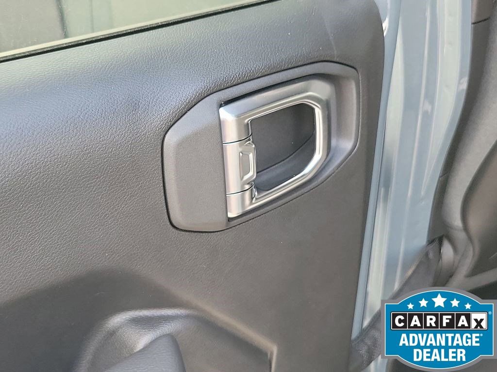 Used 2025 Jeep Wrangler Unlimited Rubicon w/ Steel Bumper Group image 49