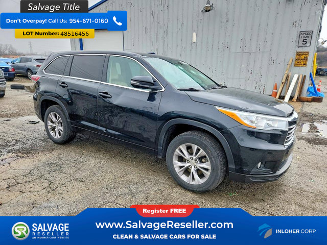 Used 2015 Toyota Highlander Plus FWD image 5