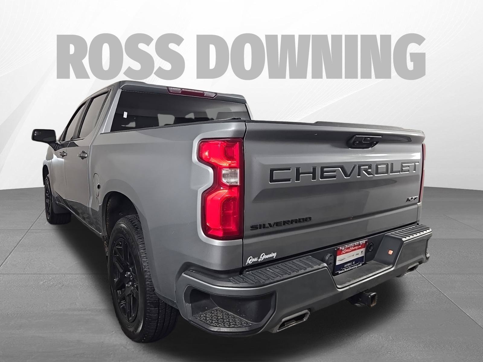 Used 2023 Chevrolet Silverado 1500 RST AWD/4WD image 6