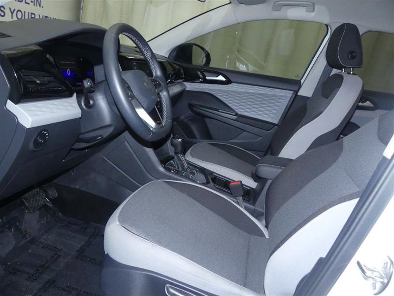 Used 2023 Volkswagen Taos S image 17