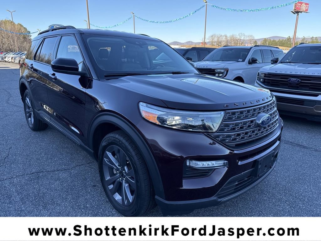 Used 2023 Ford Explorer XLT w/ Equipment Group 202A video 3