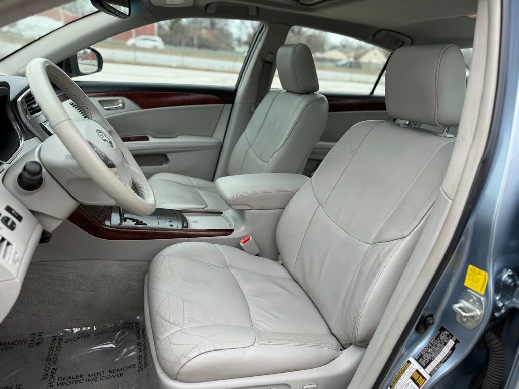 Used 2011 Toyota Avalon image 18