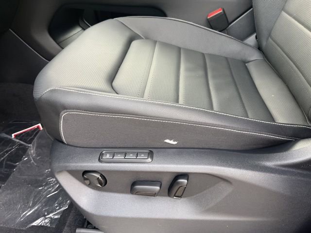 New 2026 Volkswagen Atlas Cross Sport SEL R-Line image 23