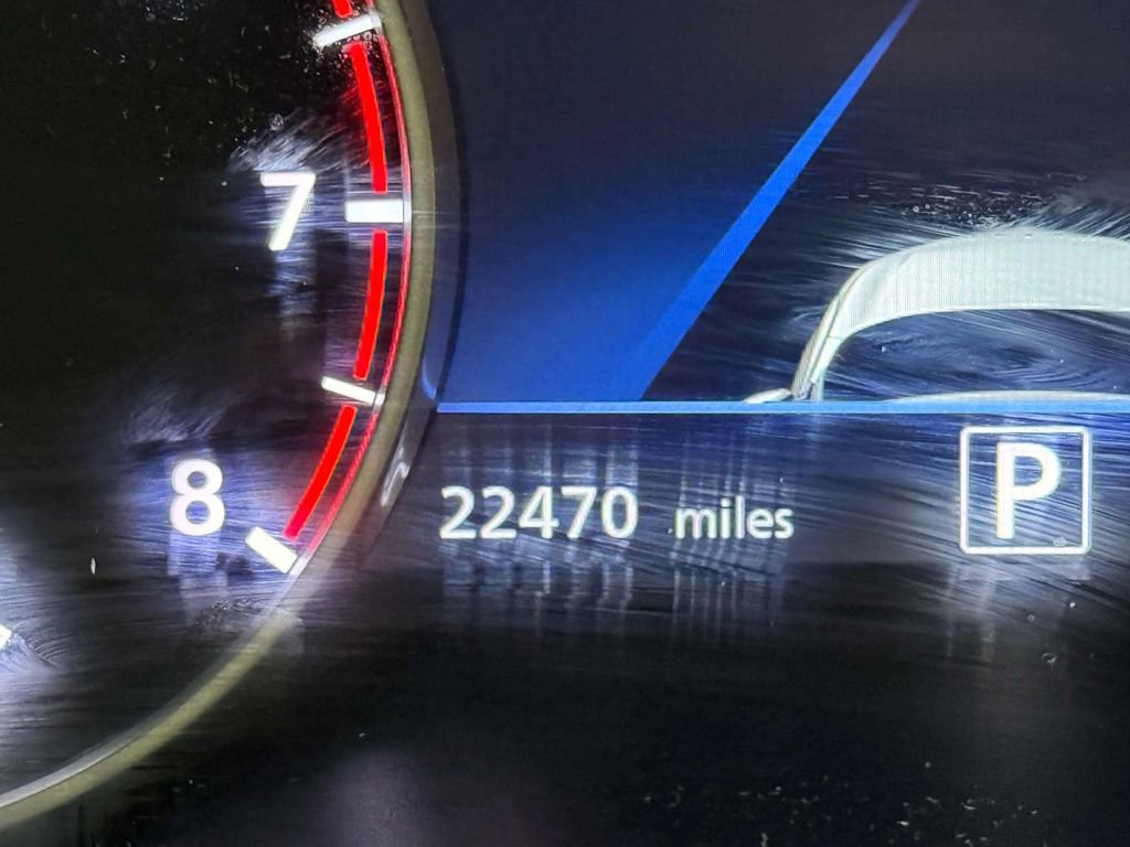 Used 2024 Nissan Sentra SR w/ SR Premium Package image 21