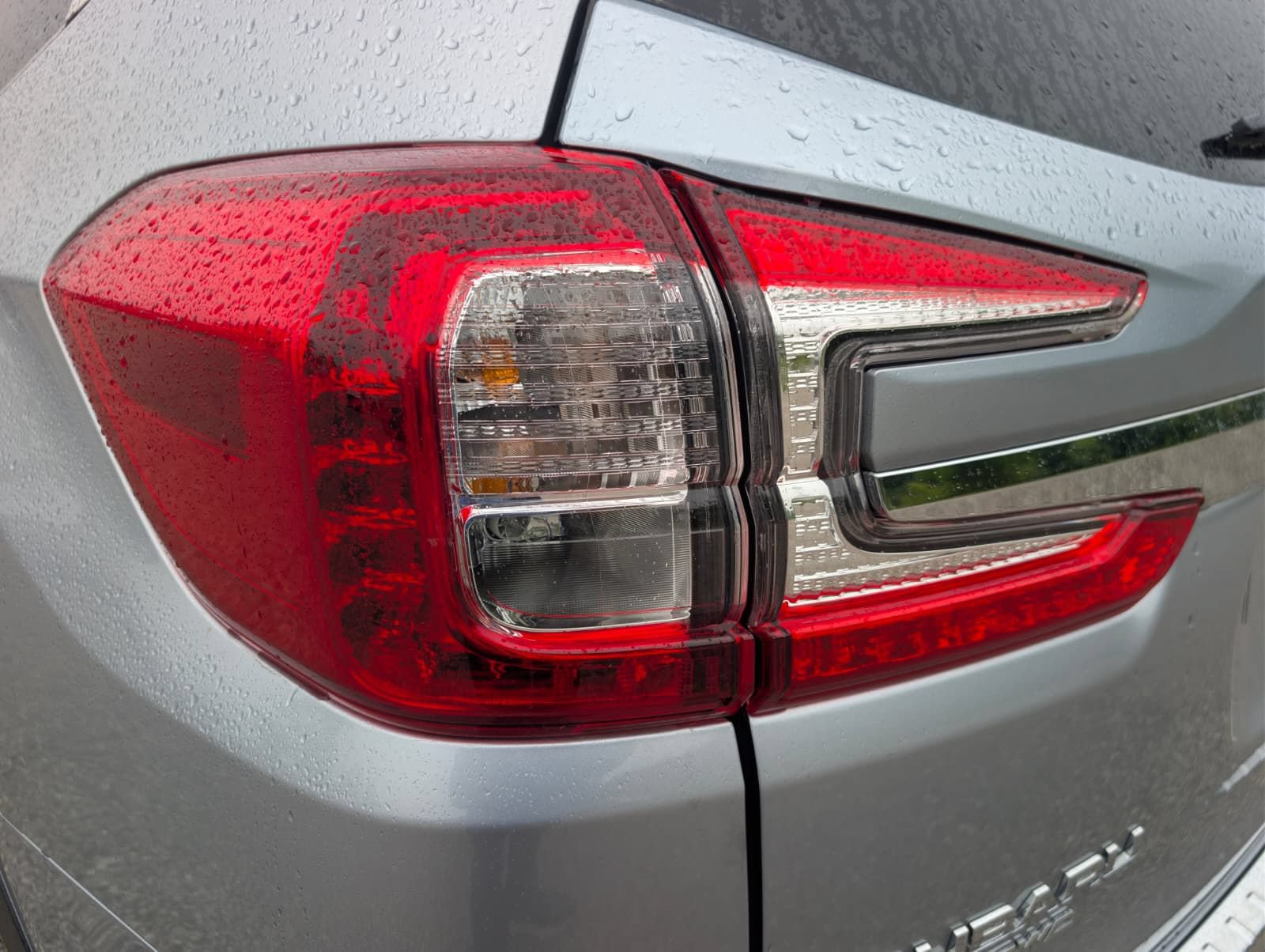 Certified 2025 Subaru Ascent Premium w/ Premium Package AWD/4WD image 11