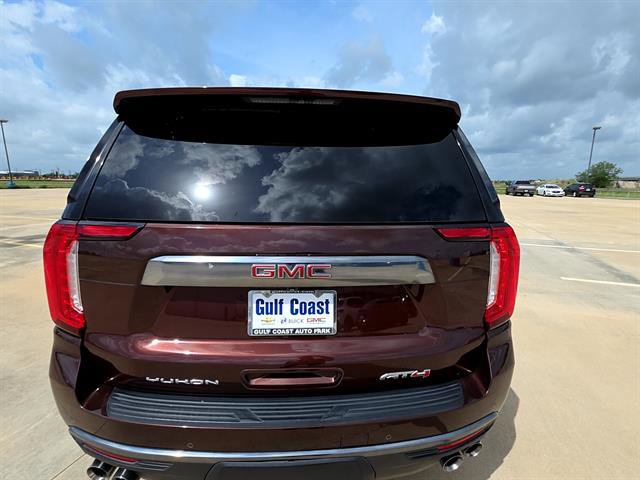 Used 2022 GMC Yukon AT4 image 9
