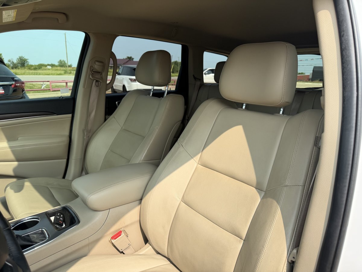 Used 2018 Jeep Grand Cherokee Limited RWD image 19