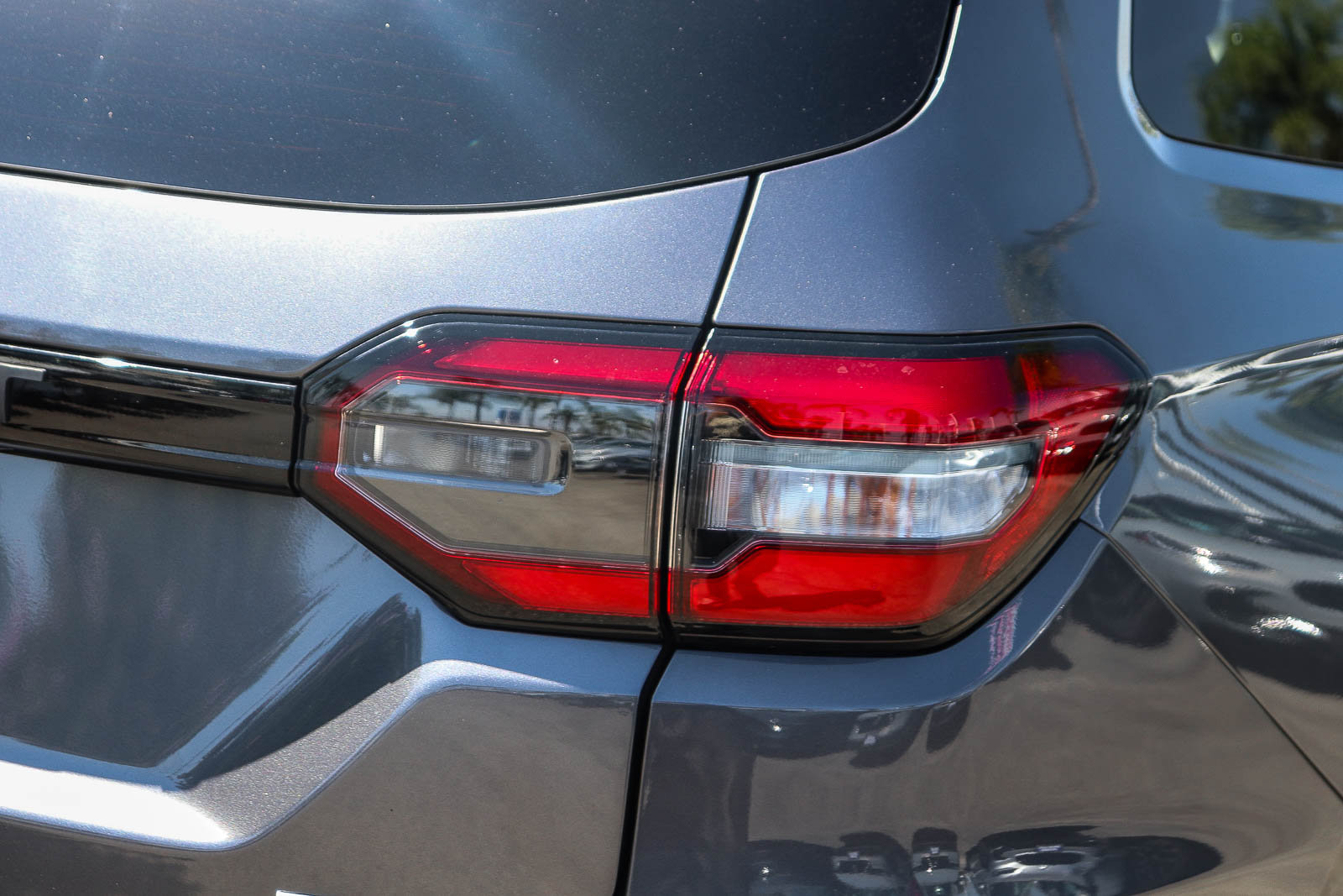 Certified 2025 Honda Pilot Touring image 9