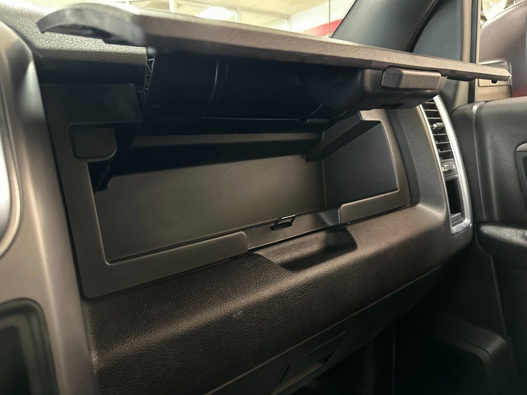 Certified 2024 RAM 1500 Classic Warlock image 31