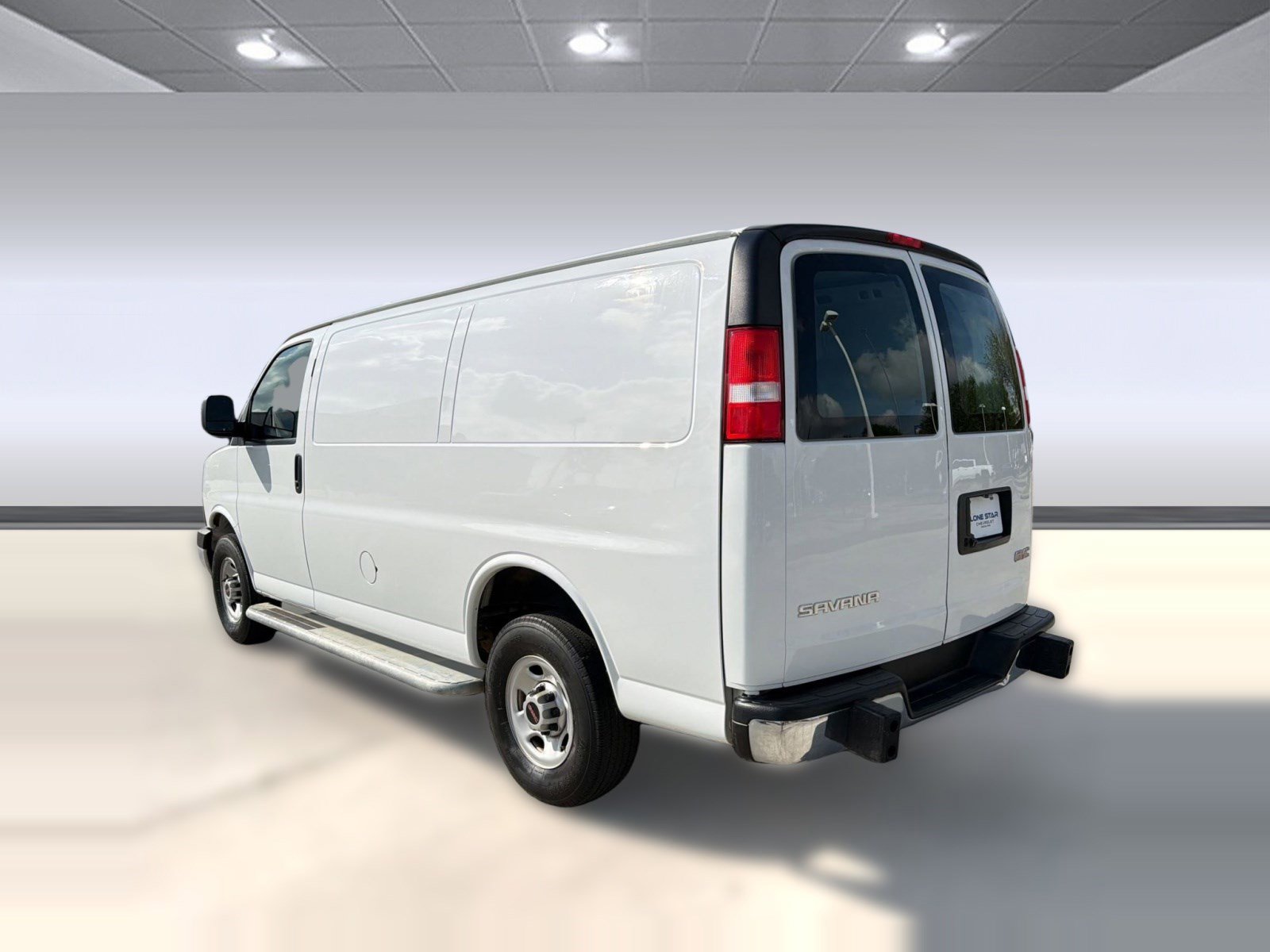 Certified 2024 GMC Savana 2500 w/ Driver Convenience Package image 3
