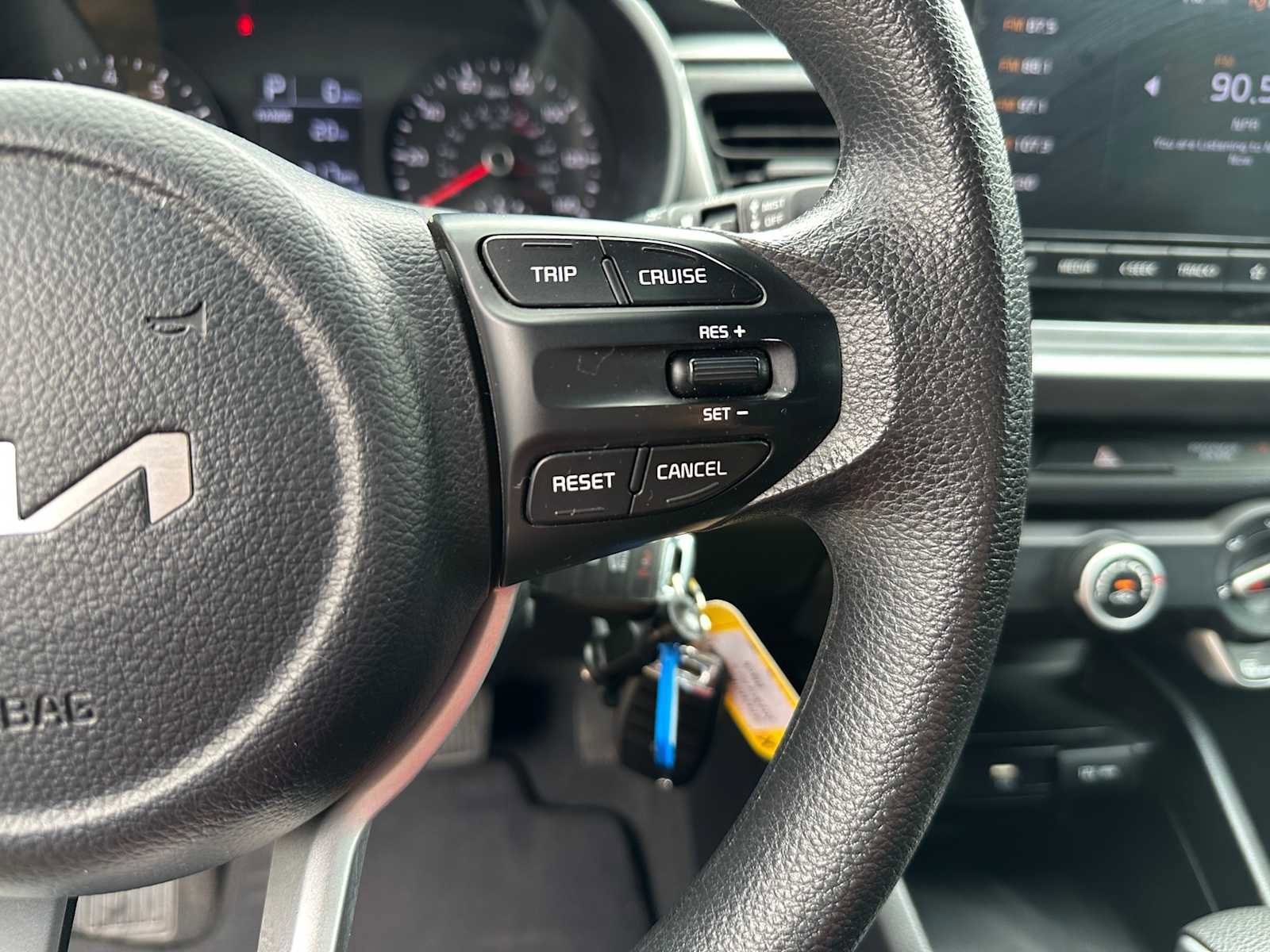 Used 2023 Kia Rio S image 10