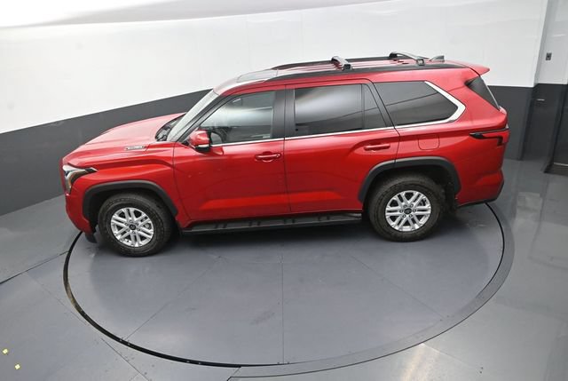 Used 2026 Toyota Sequoia SR5 w/ SR5 Premium Package AWD/4WD image 26